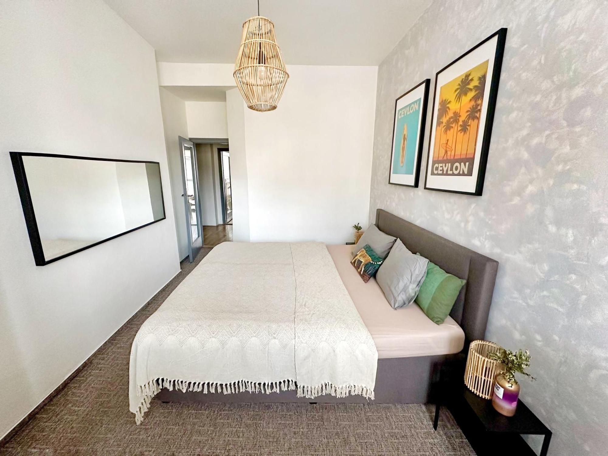Bright And Central Suite With A Balcony Brno Bagian luar foto